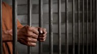 Hijo en la mira: imputado por intentar asesinar a su propio padre.