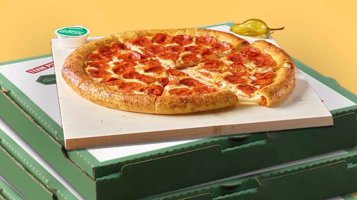 How To Get The Most Garlicky Experience From Your Papa Johns Order