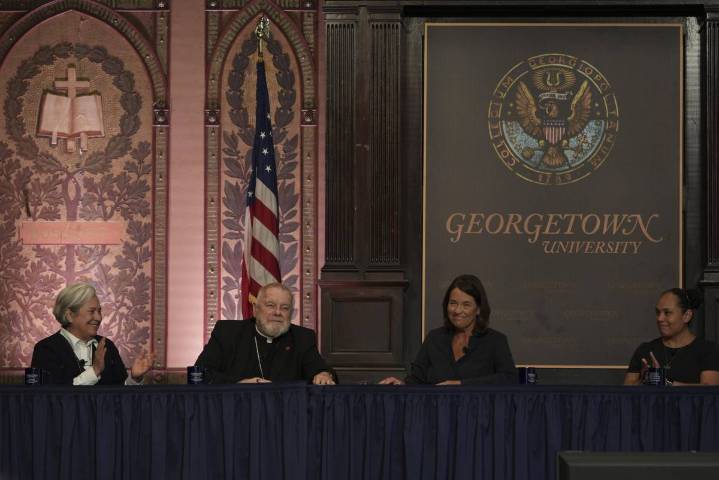 En defensa de los inmigrantes, destacados líderes católicos critican políticas migratorias de Trump