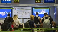 Los pasajeros de Ryanair podrán llevar desde este jueves un equipaje de mano gratuito más grande: este es el nuevo tamaño para la tarifa básica