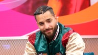 Maluma conducía su nuevo Ferrari por Medellín, pero la policía lo interceptó y lo detuvo (VIDEO)