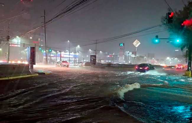 Vuelven las lluvias a la Monterrey… y los daños