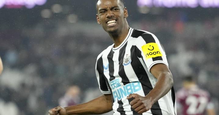 Liverpool signs Isak from Newcastle for British-record fee of $170 million
