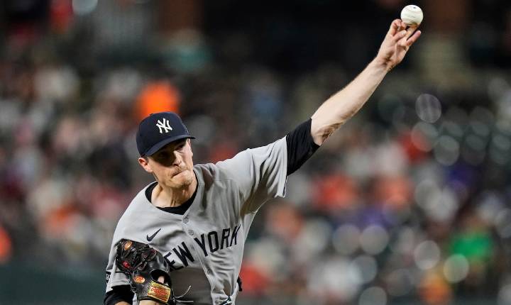 Max Fried poncha a 13 bateadores y los Yankees aprietan en la pelea por el Este de la Americana