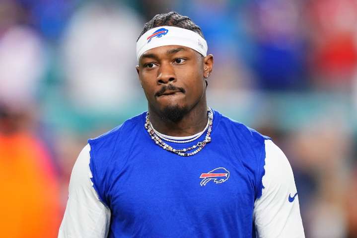Former Buffalo Bills star in paternity dispute with fashion influencer