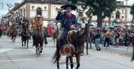 Con desfile cívico-militar, Morelia conmemoró el 260 aniversario del natalicio de José María Morelos