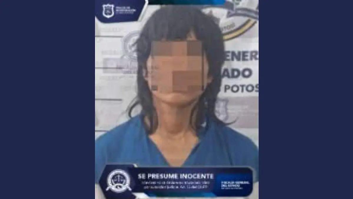 Hombre es detenido por atacar a tres personas en Aquismón; una falleció