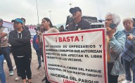 Vecinos exigen reparación de vialidades