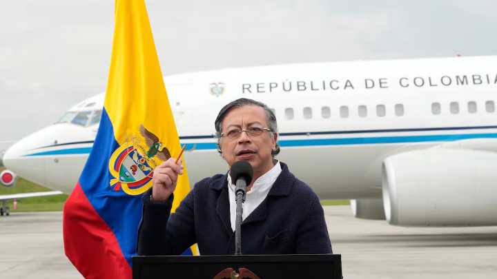 Petro denuncia plan “golpista” en EE. UU. y alerta sobre demanda en su contra; llama al pueblo a “alzarse”