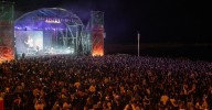 La gran noche de Mushkaa en la playa