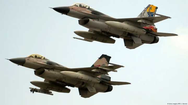 Por Segunda Vez en Dos Días, Aeronaves Militares de Venezuela Sobrevuelan Buque de EUA: CBS
