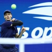 Sinner tames Musetti to march into US Open semi