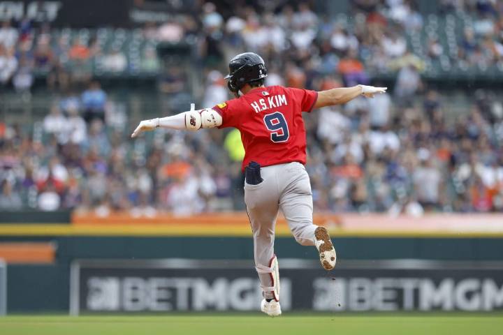 Braves takeaways: Snitker's career decision, Ha-Seong Kim's future, Baldwin's ROY push