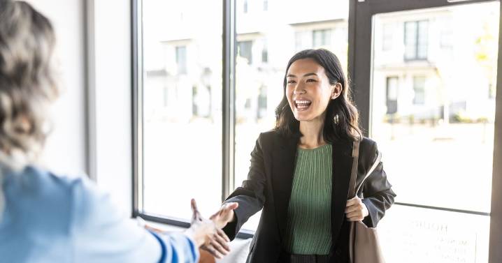 Steepest rise in jobhunters in five years amid redundancies