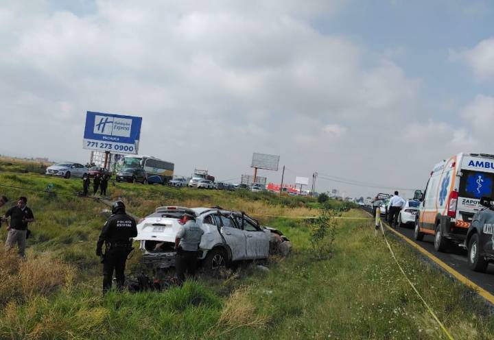 Personal de Semarnat sufre accidente en la México