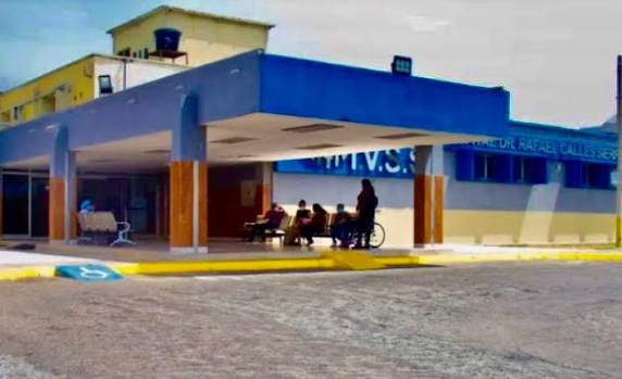 Tremendo vuelco de Volkswagen en Punto Fijo deja cuatro heridos: un drama en la carretera