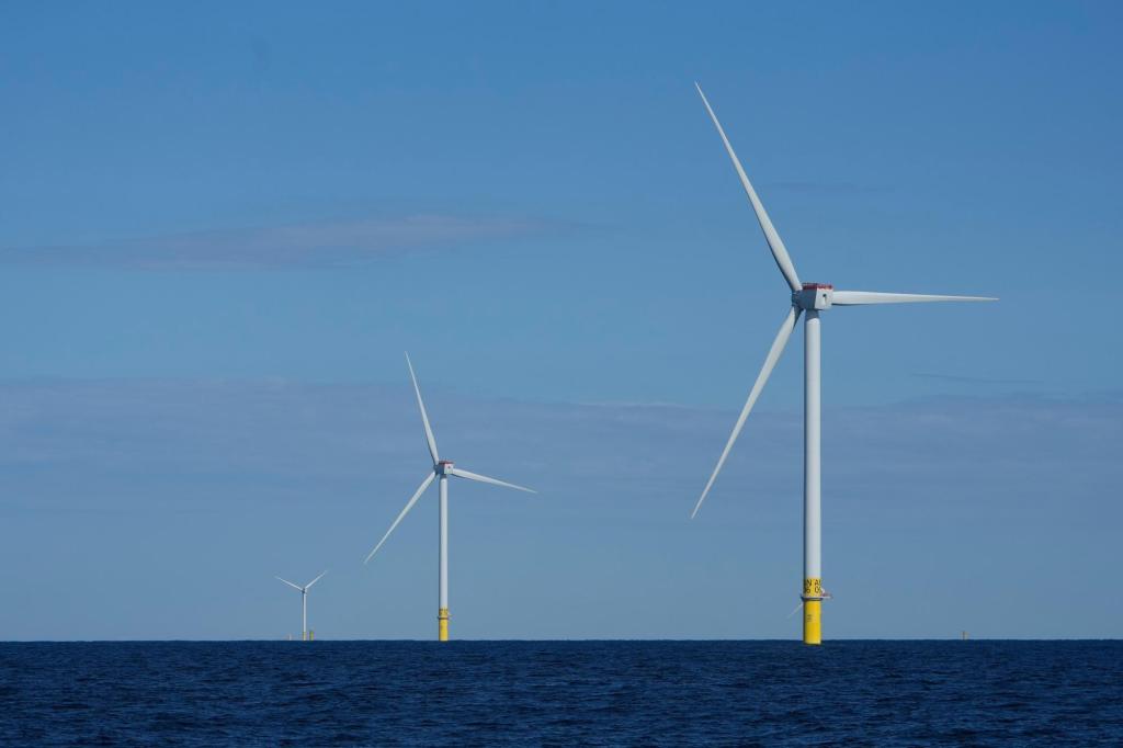 Trump administration moves to revoke permit for wind project