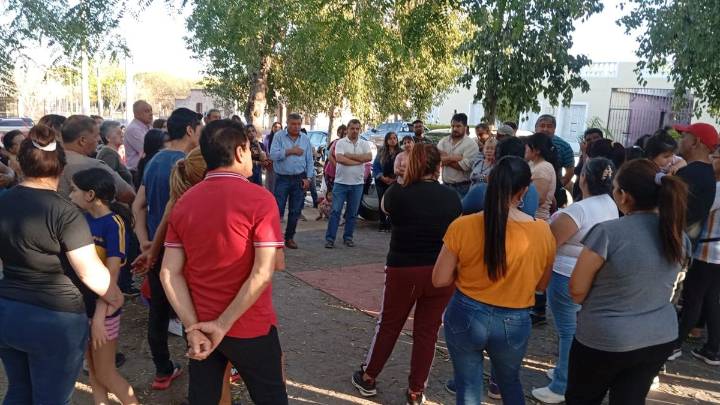 Vecinos de Huillapima denunciaron una invasión de moscas y mosquitos