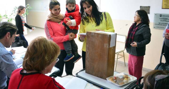 Unter vota en Cipolletti, en el cierre de las elecciones seccionales anticipadas