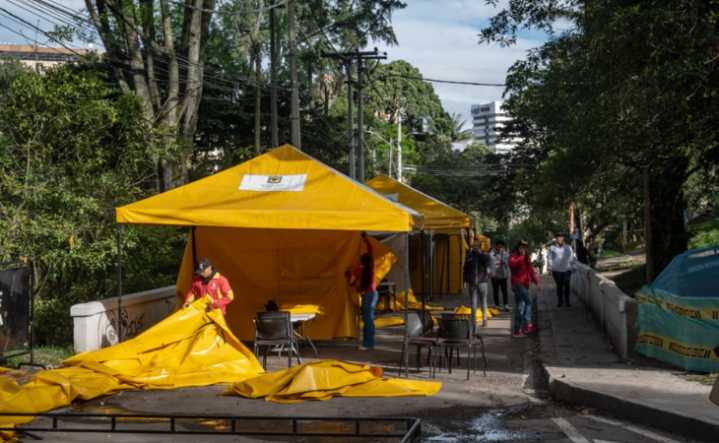 Familias Emberá dejan Bogotá y regresan a sus territorios