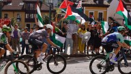 Las protestas contra la participación del equipo israelí en la Vuelta terminan con doce detenidos en Asturias