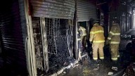 Incendio en El Pasito dañó 5 locales
