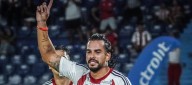 Báez y Enamorado comandaron el triunfo y Junior recuperó el liderato