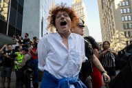 New York Democratic politicians arrested at ICE jail in Manhattan