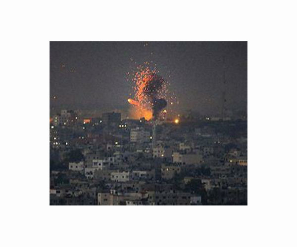Israel flattens Gaza City high-rise as it tells residents to flee