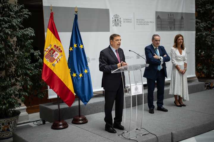 Planas, partidario de buscar una solución negociada con China tras los aranceles al porcino español More