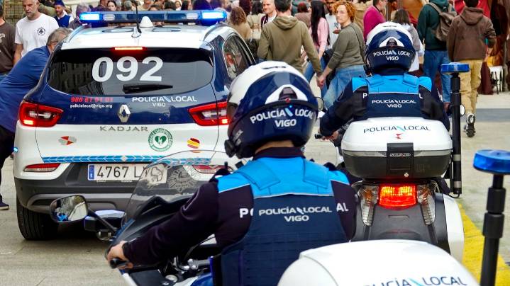 Intenta clavar las llaves del coche en la cara de un policía de Vigo tras participar en una pelea en un bar
