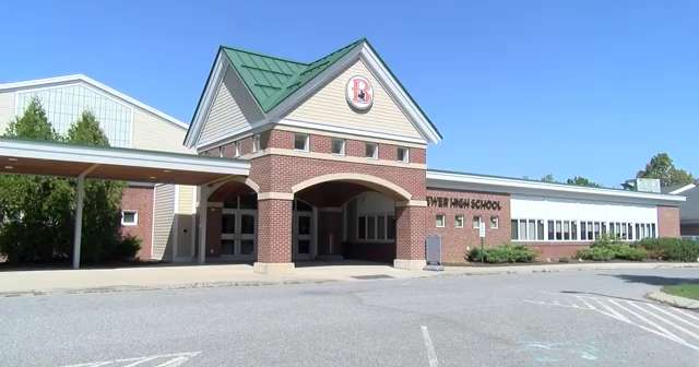 Brewer High School partners with local hospital to offer healthcare career exploration