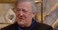 Stephen Fry calls out 'absolute nonsense' Celebrity Traitors strategy in 'complete mystery' admission