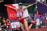 Alegna González gana plata en 20 km del Mundial de Atletismo