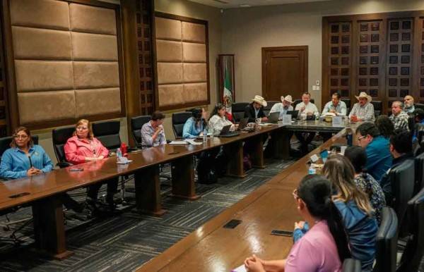 Presentan a USDA avances en estrategia vs gusano barrenador