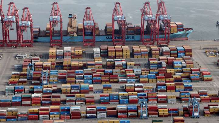 Shipping containers tumble off cargo ship into water at Port of Long Beach