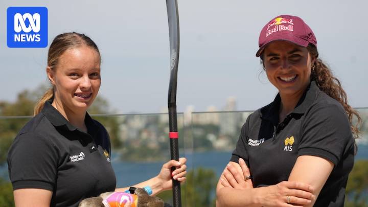 Jess Fox puts aside shock of surgery to support teammates at home ICF Slalom World Championships
