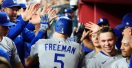 Dodgers rout Diamondbacks to win NL West