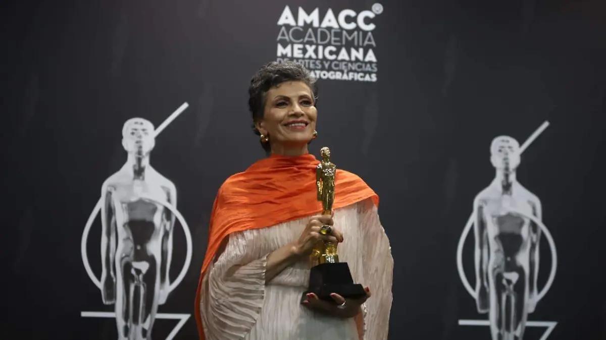 Patricia Reyes Spíndola es honrada con el Ariel de oro por 50 años de trayectoria
