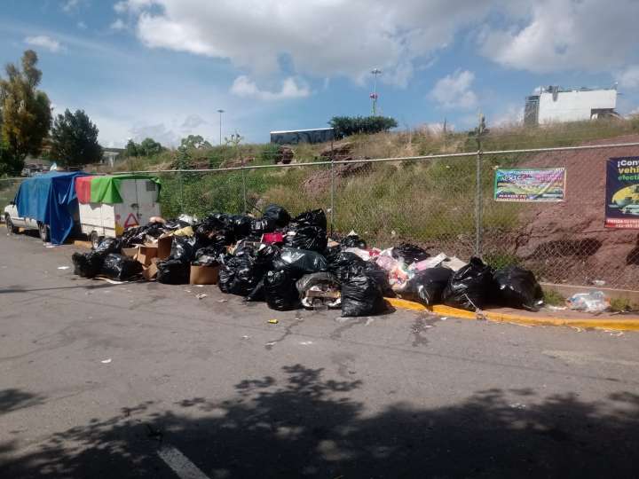 Ayuntamiento de Zacatecas levanta acta circunstanciada contra patronato de la FENAZA por abandono de basura