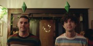 'Twinless' Review: An Unexpectedly Deranged Masterpiece