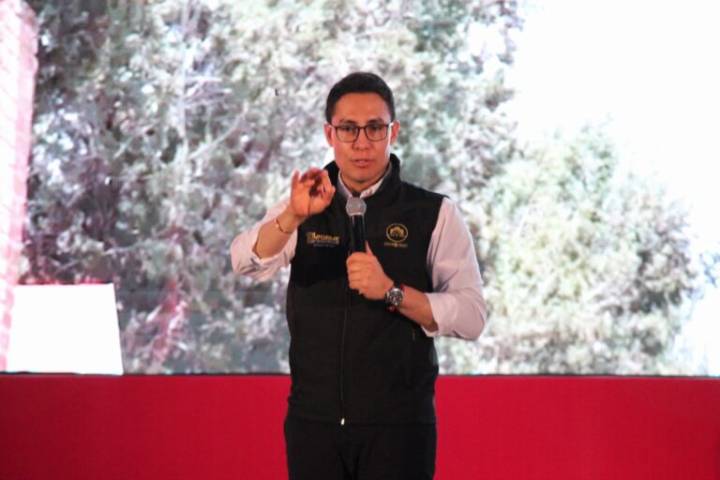 Primer informe de Jorge Reyes: destaca recolección de basura, seguridad, iluminación y bacheo