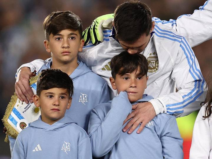 Lionel Messi rompe en llanto previo al Argentina Vs Venezuela