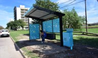 El servicio de colectivos urbanos incorporó doce nuevas garitas y el pago de boleto con QR y tarjetas