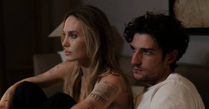 ‘Couture’ Proves Angelina Jolie Is One Our Best Actresses