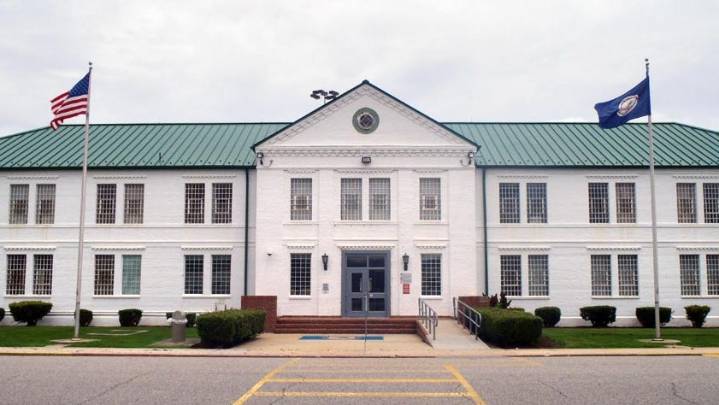 FCI-Petersburg inmate found dead in cell one day after transfer