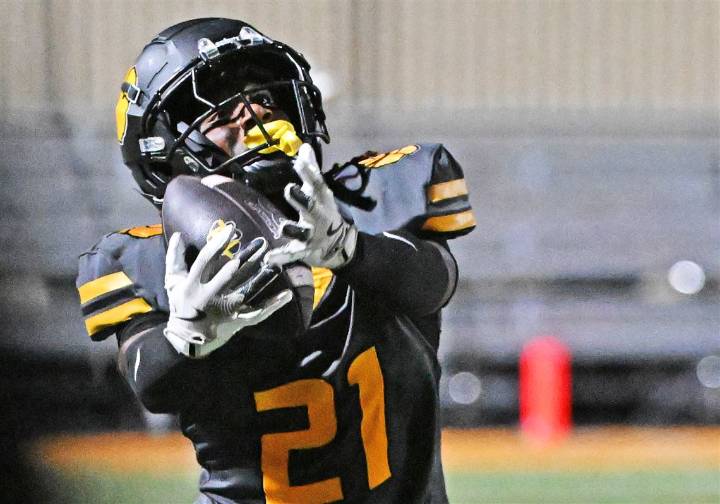 High school football: Mike White chats live with fans before Week 4