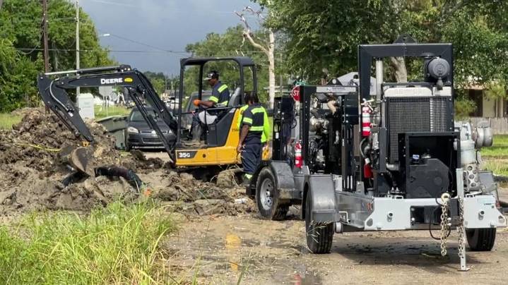 Port Arthur major water line break fixed, boil water notice remains