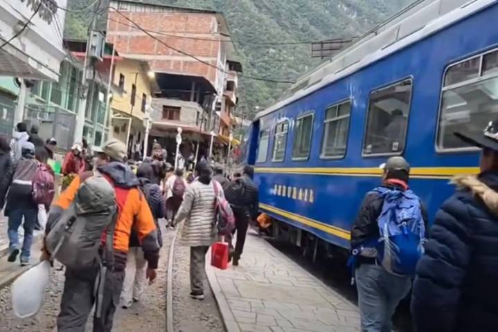 Mincetur: “Todos los servicios turísticos funcionan con normalidad en Machu Picchu”
