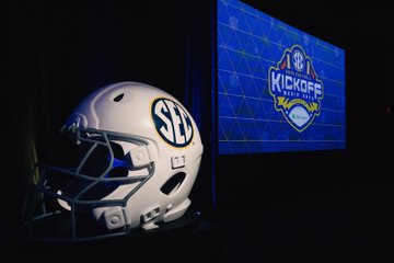 OU's permanent SEC rivals include Texas, Missouri and Ole Miss; report